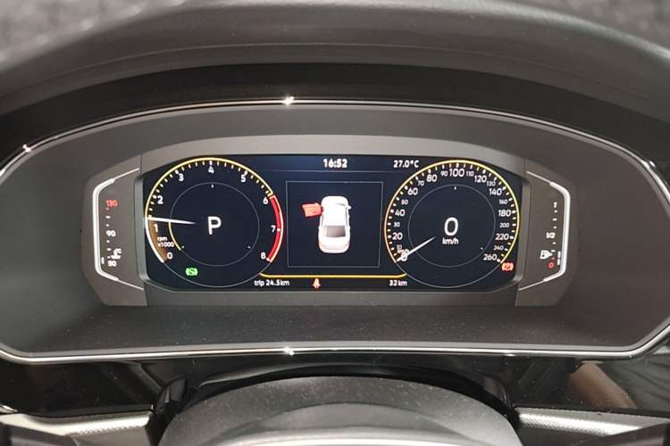 Used Volkswagen Passat 2026 Model, Outstanding 380TSI Longteng Edition Instrument Cluster