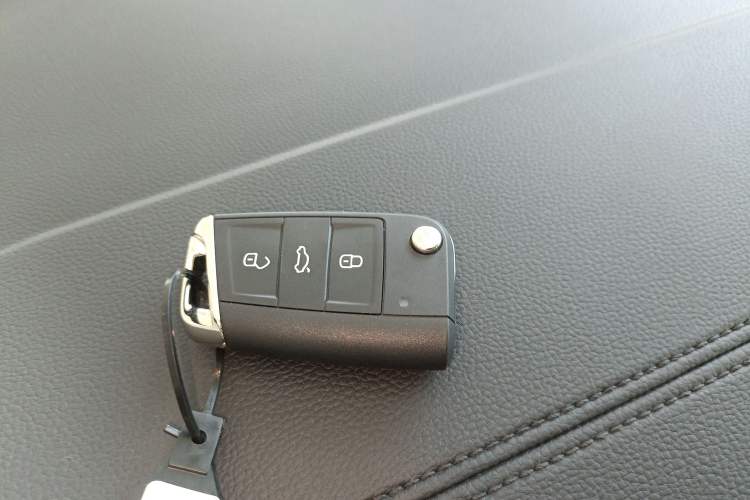 Used Volkswagen Passat 2026 Model, Outstanding 380TSI Xingkong Longteng Edition Interior 1