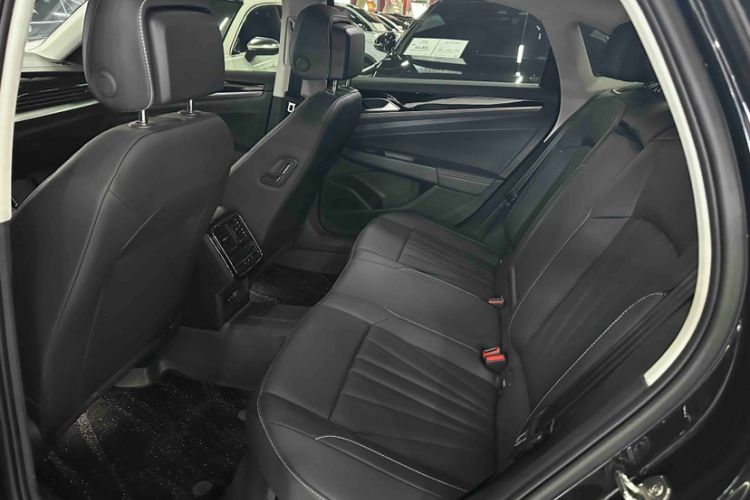Used Volkswagen Passat 2026 Model, Outstanding 380TSI Xingkong Longteng Edition Interior 3