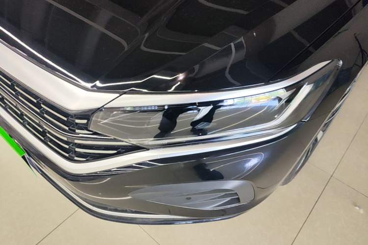 Used Volkswagen Passat 2026 Model, Outstanding 380TSI Longteng Edition Left Front Headlight