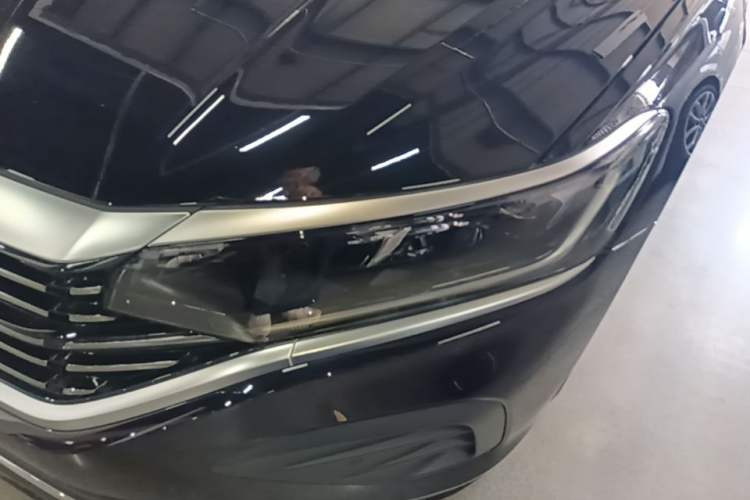 Used Volkswagen Passat 2026 Model, Outstanding 330TSI Elite Edition Left Front Headlight