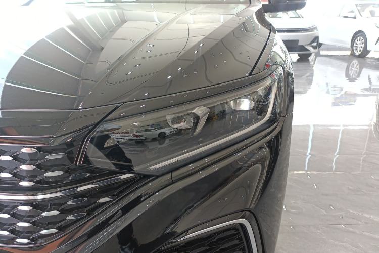 Used Volkswagen Passat 2026 Model, Outstanding 380TSI Xingkong Longteng Edition Left Front Headlight