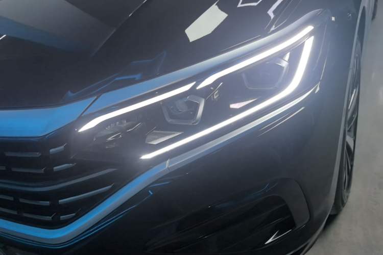 Used Volkswagen Passat 2026 Model, Outstanding 380TSI Longyao Edition Left Front Headlight