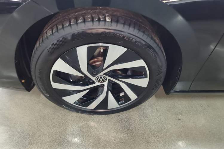 Used Volkswagen Passat 2026 Model, Pro 380TSI Xingkong Longyao Edition Left Front Wheel Hub