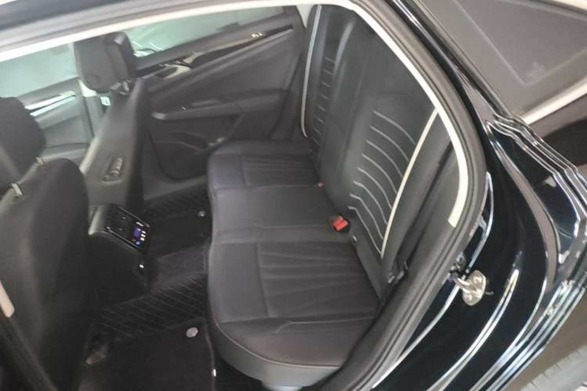 Used Volkswagen Passat 2026 Model, Outstanding 380TSI Longteng Edition Left Rear Seat