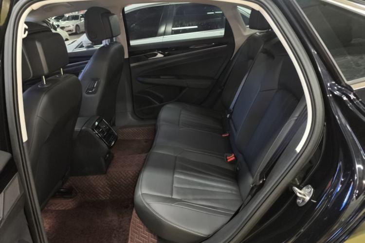Used Volkswagen Passat 2026 Model, Outstanding 380TSI Xingkong Longteng Edition Left Rear Seat