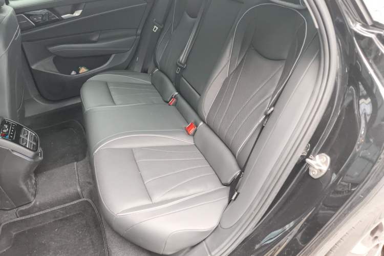 Used Volkswagen Passat 2026 Model, Pro 380TSI Longyun Edition Left Rear Seat
