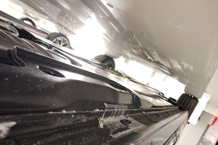 Used Volkswagen Passat 2026 Model, Outstanding 380TSI Longteng Edition Left Side Sill