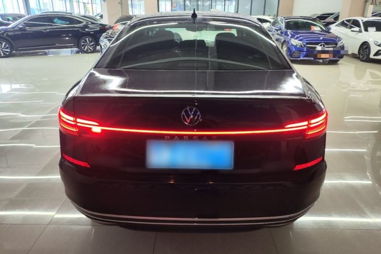 Used Volkswagen Passat 2026 Model, Outstanding 380TSI Longteng Edition Rear