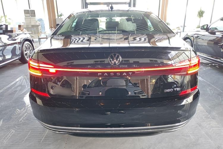 Used Volkswagen Passat 2026 Model, Outstanding 380TSI Xingkong Longteng Edition Rear