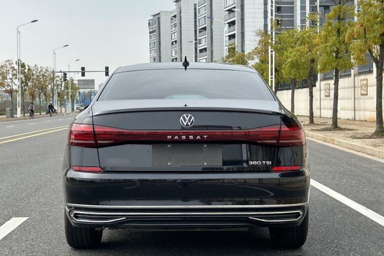Used Volkswagen Passat 2026 Model, Outstanding 380TSI Xingkong Longteng Edition Rear