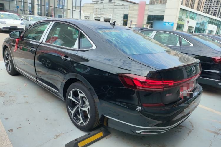 Used Volkswagen Passat 2026 Model, Outstanding 380TSI Xingkong Longteng Edition Rear Left 45 Deg