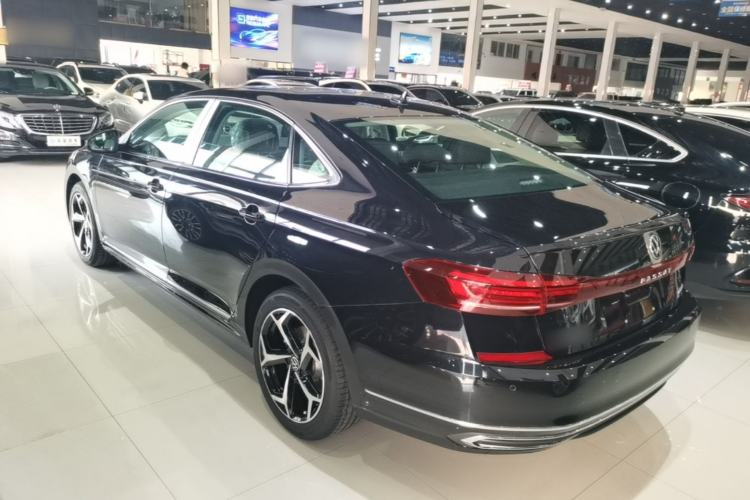Used Volkswagen Passat 2026 Model, Outstanding 380TSI Xingkong Longteng Edition Rear Left 45 Deg