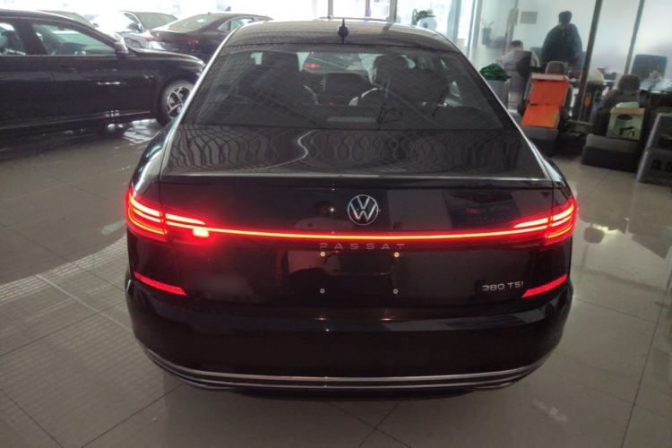 Used Volkswagen Passat 2026 Model, Outstanding 380TSI Xingkong Longteng Edition Rear