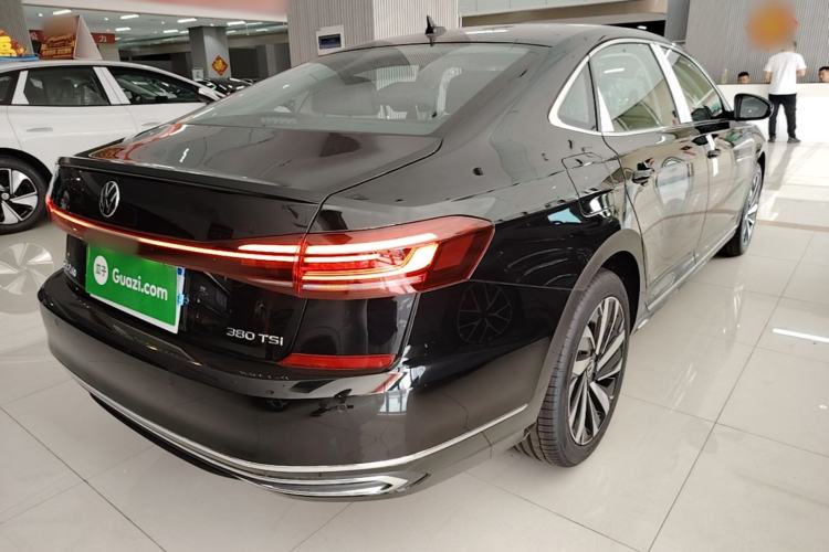 Used Volkswagen Passat 2026 Model, Outstanding 380TSI Longteng Edition Rear Right 45 Deg