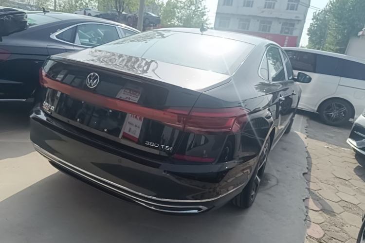 Used Volkswagen Passat 2026 Model, Outstanding 380TSI Xingkong Longteng Edition Rear Right 45 Deg