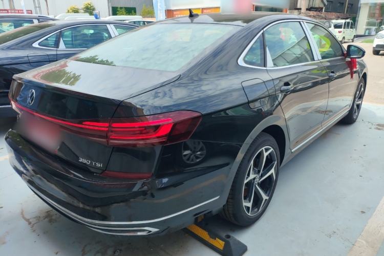 Used Volkswagen Passat 2026 Model, Outstanding 380TSI Xingkong Longteng Edition Rear Right 45 Deg
