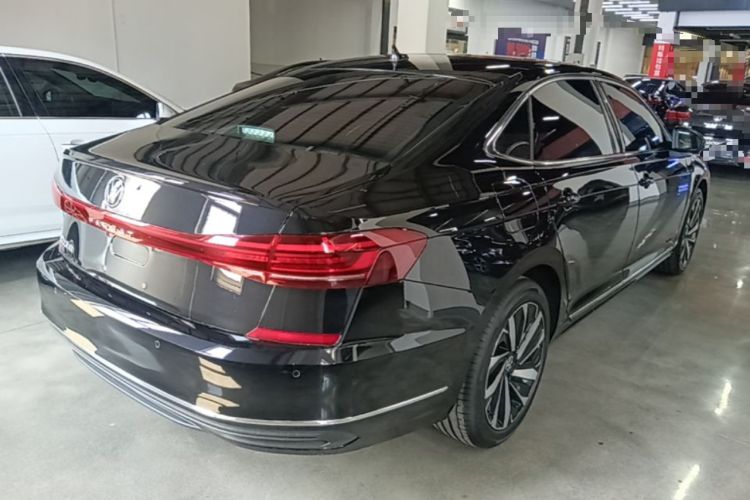 Used Volkswagen Passat 2026 Model, Outstanding 330TSI Elite Edition Rear Right 45 Deg