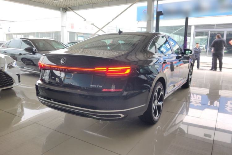 Used Volkswagen Passat 2026 Model, Outstanding 380TSI Xingkong Longteng Edition Rear Right 45 Deg