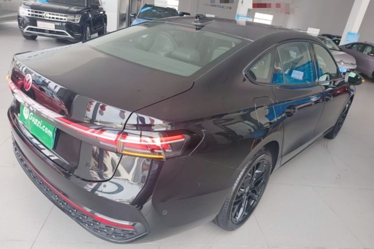 Used Volkswagen Passat 2026 Model, Pro 380TSI Xingkong Longzun Edition Rear Right 45 Deg