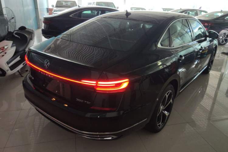 Used Volkswagen Passat 2026 Model, Outstanding 380TSI Xingkong Longteng Edition Rear Right 45 Deg