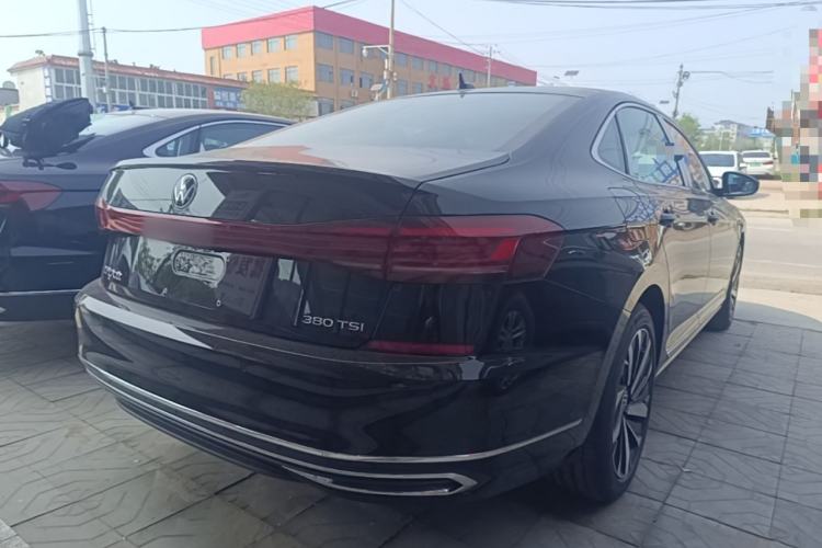 Used Volkswagen Passat 2026 Model, Outstanding 380TSI Longteng Edition Rear Right 45 Deg