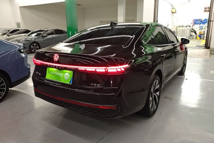 Used Volkswagen Passat 2026 Model, Pro 380TSI Xingkong Longyao Edition Rear Right 45 Deg