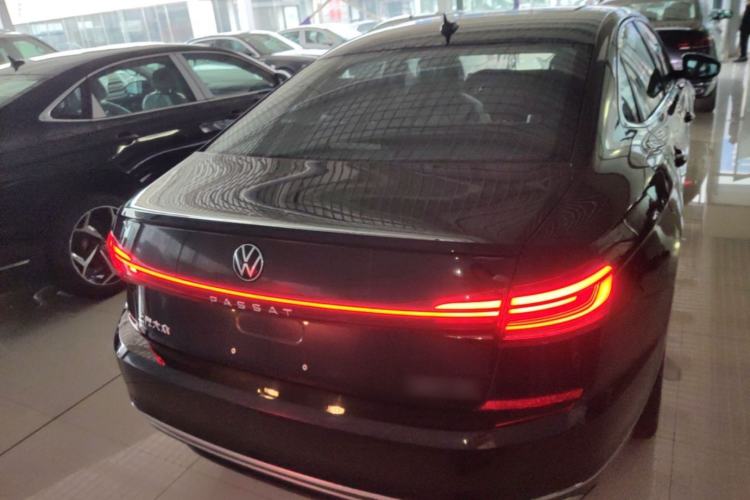 Used Volkswagen Passat 2026 Model, Outstanding 380TSI Xingkong Longteng Edition Rear