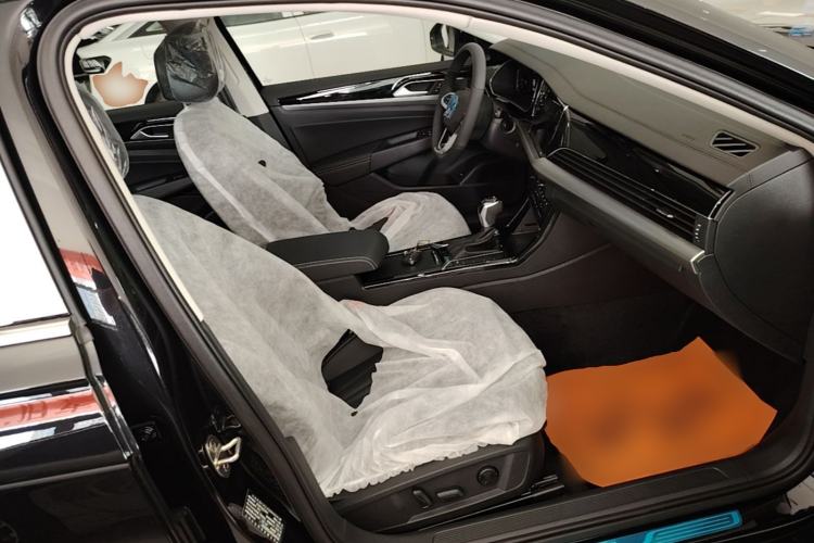 Used Volkswagen Passat 2026 Model, Outstanding 380TSI Longteng Edition Right Front Seat