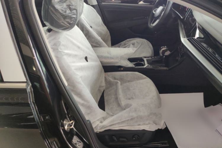 Used Volkswagen Passat 2026 Model, Outstanding 380TSI Xingkong Longteng Edition Right Front Seat