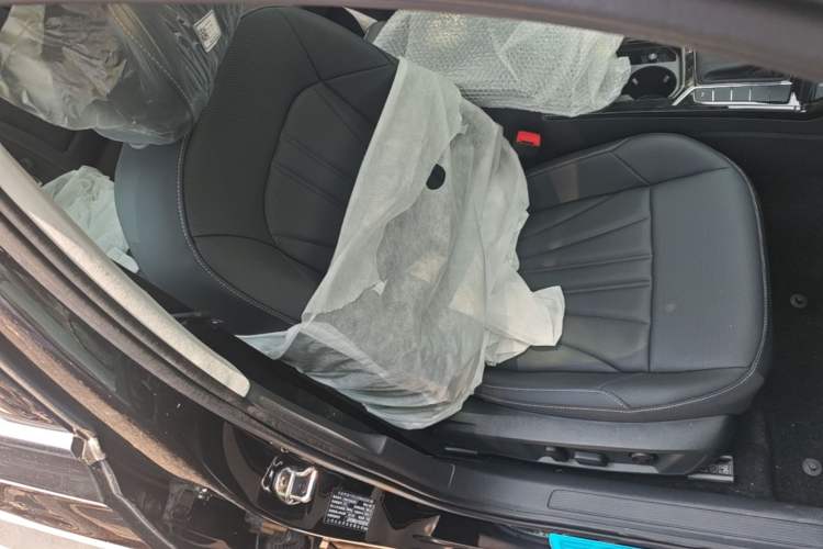Used Volkswagen Passat 2026 Model, Outstanding 380TSI Xingkong Longteng Edition Right Front Seat
