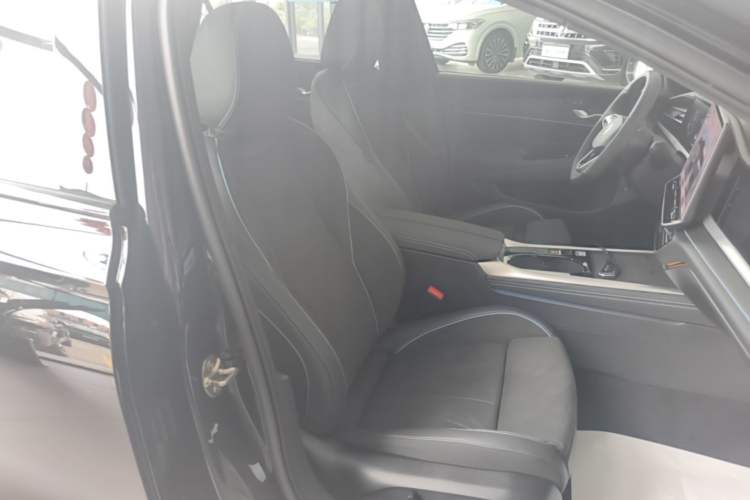 Used Volkswagen Passat 2026 Model, Pro 380TSI Xingkong Longzun Edition Right Front Seat