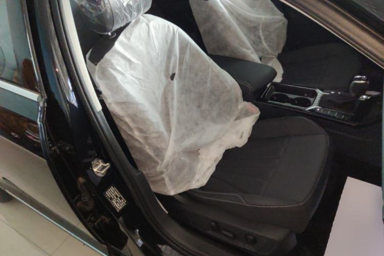 Used Volkswagen Passat 2026 Model, Outstanding 380TSI Xingkong Longteng Edition Right Front Seat