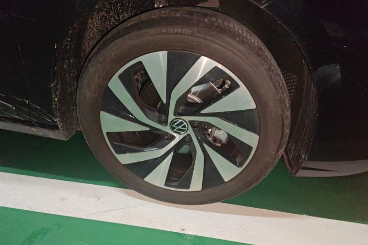 Used Volkswagen Passat 2026 Model, Pro 300TSI Xingkong Longyao Edition Right Front Wheel Hub