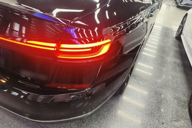 Used Volkswagen Passat 2026 Model, Outstanding 330TSI Xingkong Elite Edition Right Rear Taillight
