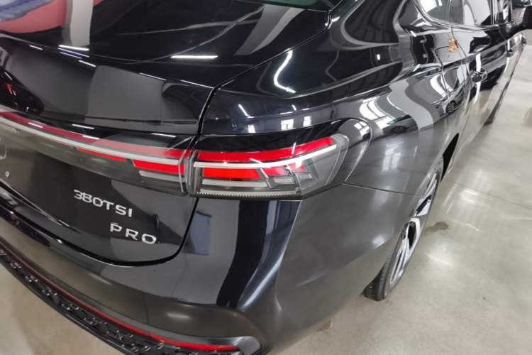 Used Volkswagen Passat 2026 Model, Pro 380TSI Xingkong Longyao Edition Right Rear Taillight
