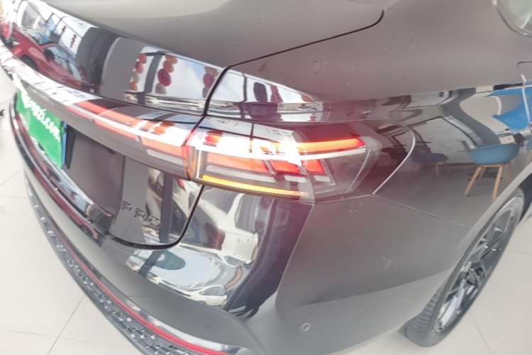 Used Volkswagen Passat 2026 Model, Pro 380TSI Xingkong Longzun Edition Right Rear Taillight