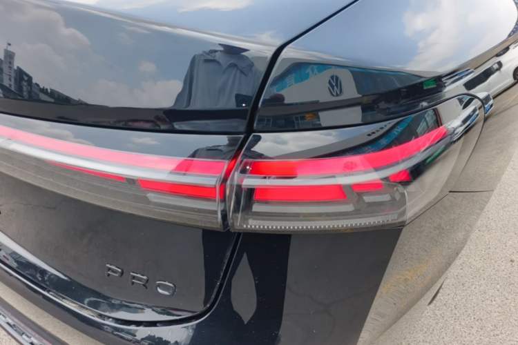 Used Volkswagen Passat 2026 Model, Pro 380TSI Xingkong Longzun Edition Right Rear Taillight