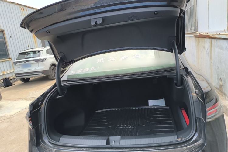 Used Volkswagen Passat 2026 Model, Pro 380TSI Xingkong Longzun Edition Trunk
