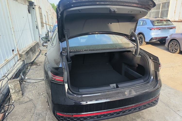 Used Volkswagen Passat 2026 Model, Pro 380TSI Xingkong Longzun Edition Trunk