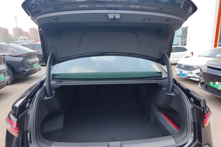 Used Volkswagen Passat 2026 Model, Pro 380TSI Xingkong Longzun Edition Trunk