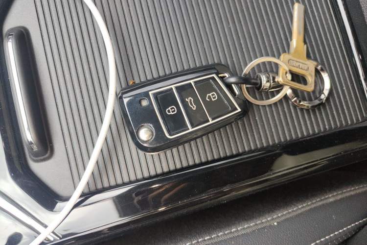 Used Volkswagen Passat 2026 Model, Outstanding 330TSI Xingkong Elite Edition Vehicle Key
