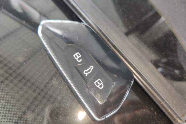 Used Volkswagen Passat 2026 Model, Pro 380TSI Xingkong Longyun Edition Vehicle Key