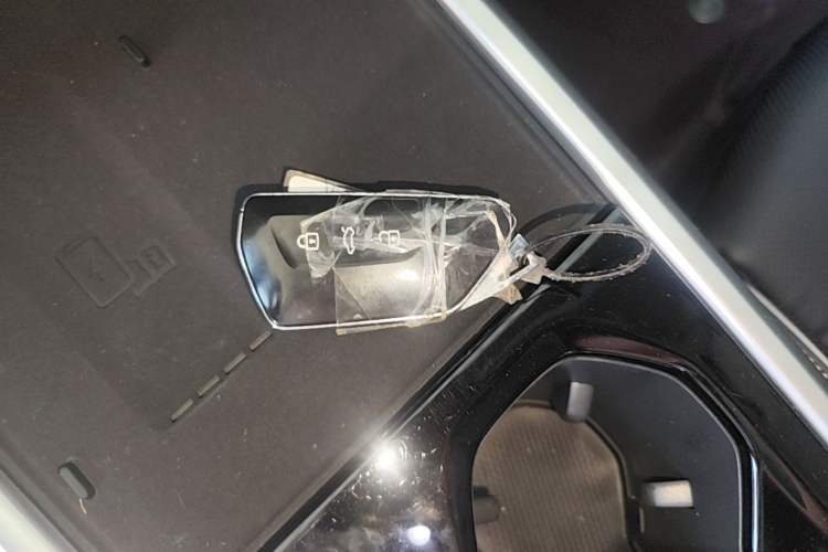 Used Volkswagen Passat 2026 Model, Pro 380TSI Xingkong Longyao Edition Vehicle Key