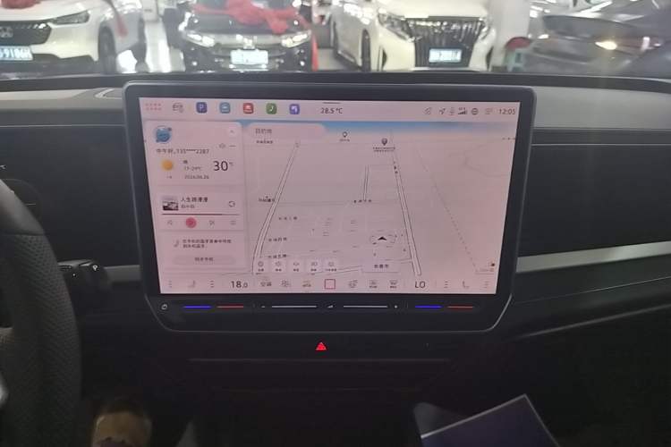 Used Volkswagen Passat 2026 Model, Pro 380TSI Xingkong Longzun Edition Audio And AC Panel