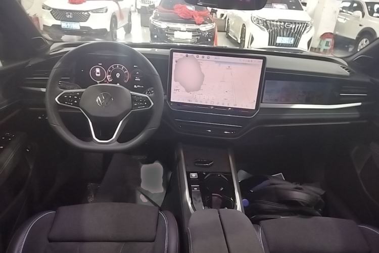 Used Volkswagen Passat 2026 Model, Pro 380TSI Xingkong Longzun Edition Center Console
