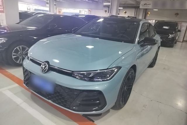 Used Volkswagen Passat 2026 Model, Pro 380TSI Xingkong Longzun Edition