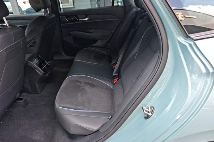 Used Volkswagen Passat 2026 Model, Pro 380TSI Xingkong Longzun Edition Left Rear Seat
