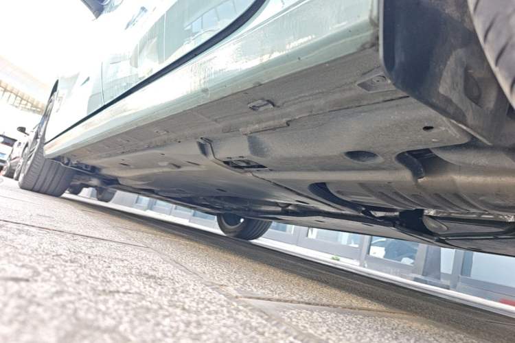 Used Volkswagen Passat 2026 Model, Pro 380TSI Xingkong Longzun Edition Left Side Sill