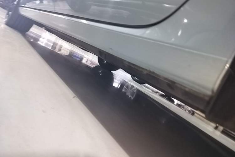 Used Volkswagen Passat 2026 Model, Pro 380TSI Xingkong Longzun Edition Left Side Sill